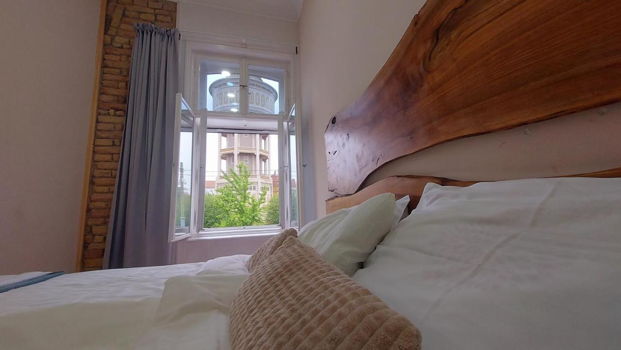 Tower Szeged Belvarosi Exkluziv Panoramas Apartman - Free Parking Luaran gambar
